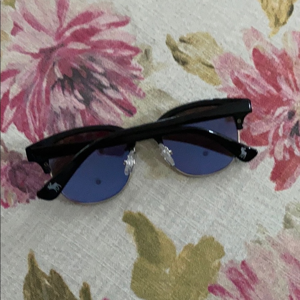 Abercrombie & Fitch sunglasses - Picture 4 of 4